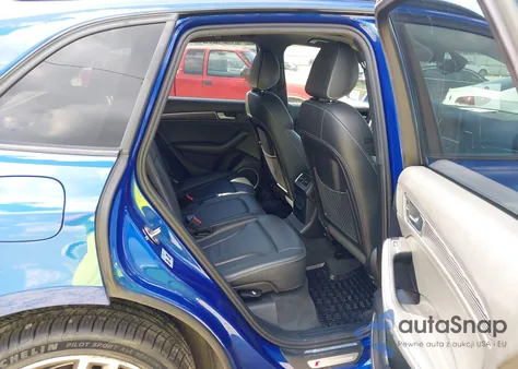 2015 Audi Sq5 3.0T Premium Plus z USA, uszkodzony, nr VIN WA1CGAFP8FA093771